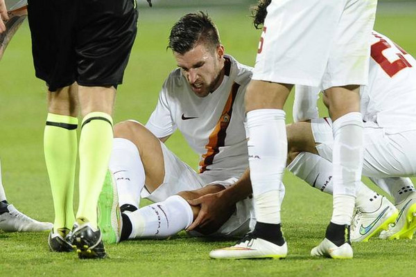 strootman-a-terra-zoom-fiore-roma