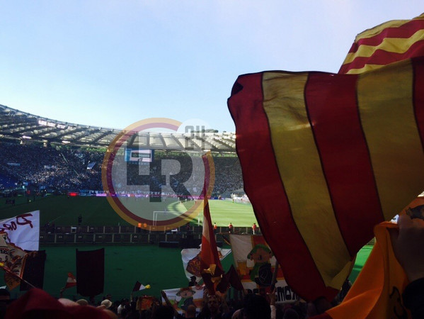 lazio-roma-curva-sud-bandiera-lr24-3