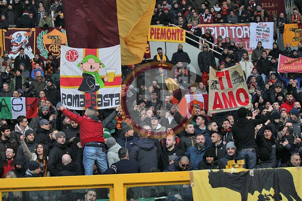 torino-roma-tifosi-settore-ospiti