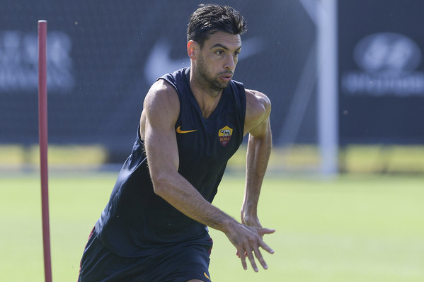 as-roma-seduta-di-allenamento-mattuttina-al-centro-sportivo-di-trigoriaas-roma-seduta-di-allenamento-mattuttina-al-centro-sportivo-di-trigoria-7