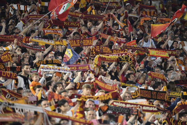 roma-venezia-tifosi