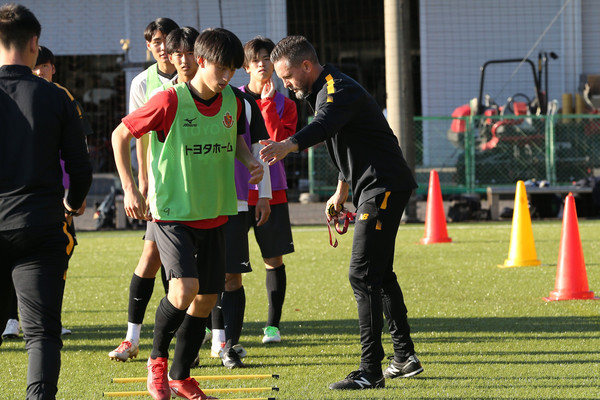 rapetti-allenamento-under-18-nagoya-grampus