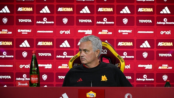 conferenza-trigoria-mourinho