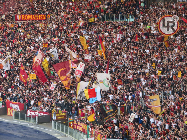 curva-sud-derby-11