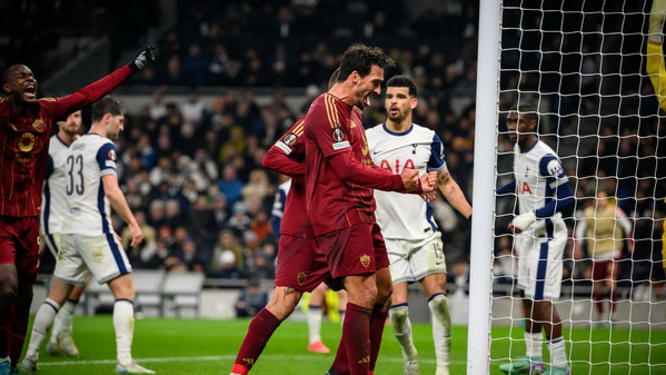 hummels-gol-tottenham-roma